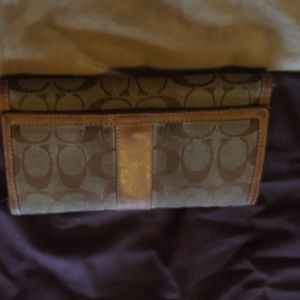 Coach wallet